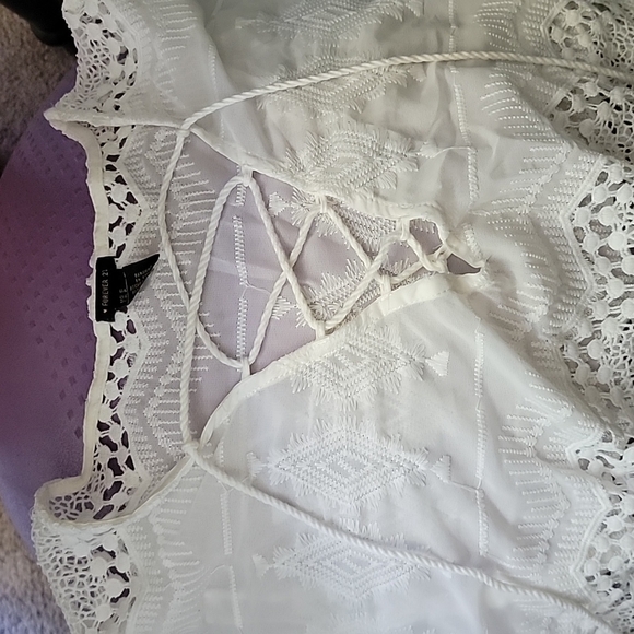 3 for $15 item🎉Forever 21 Small Top - Picture 5 of 5